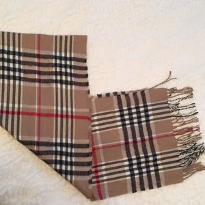 Women’s scarf